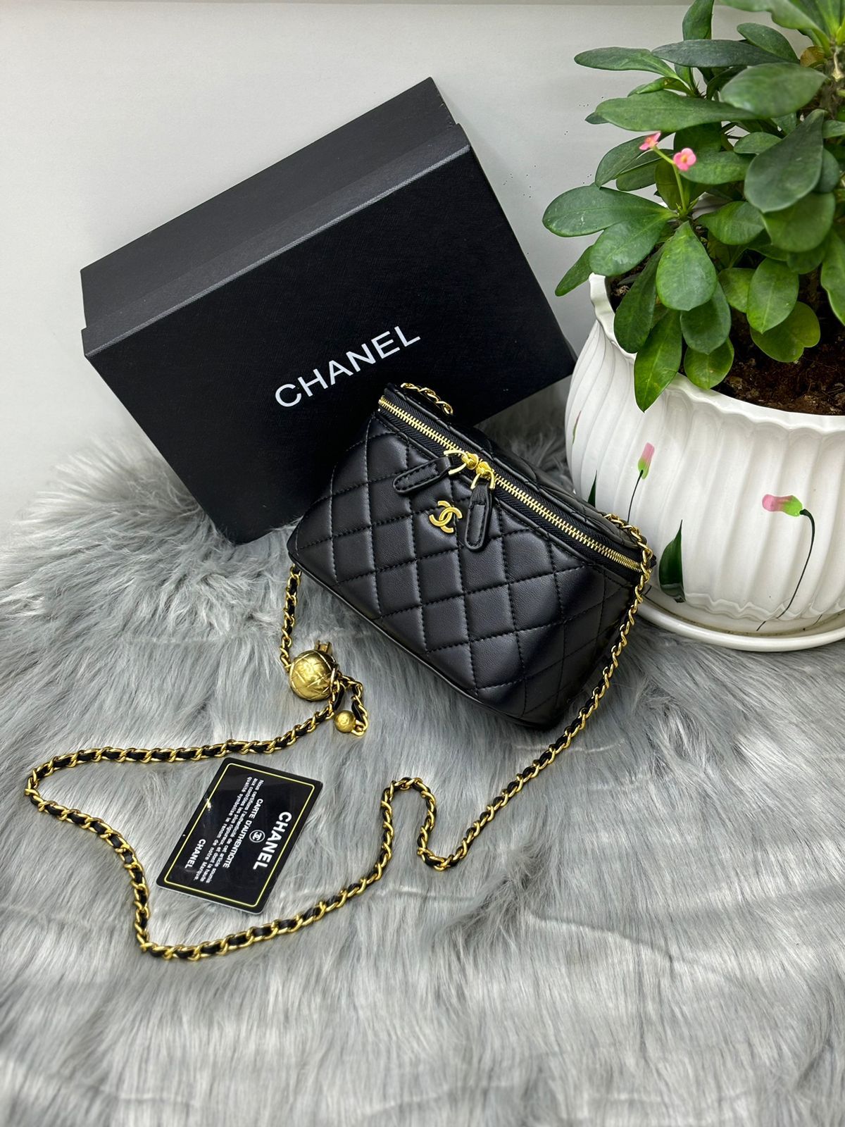 Chanel – Mini Quilted Crossbody Camera Bag (Black Classic)