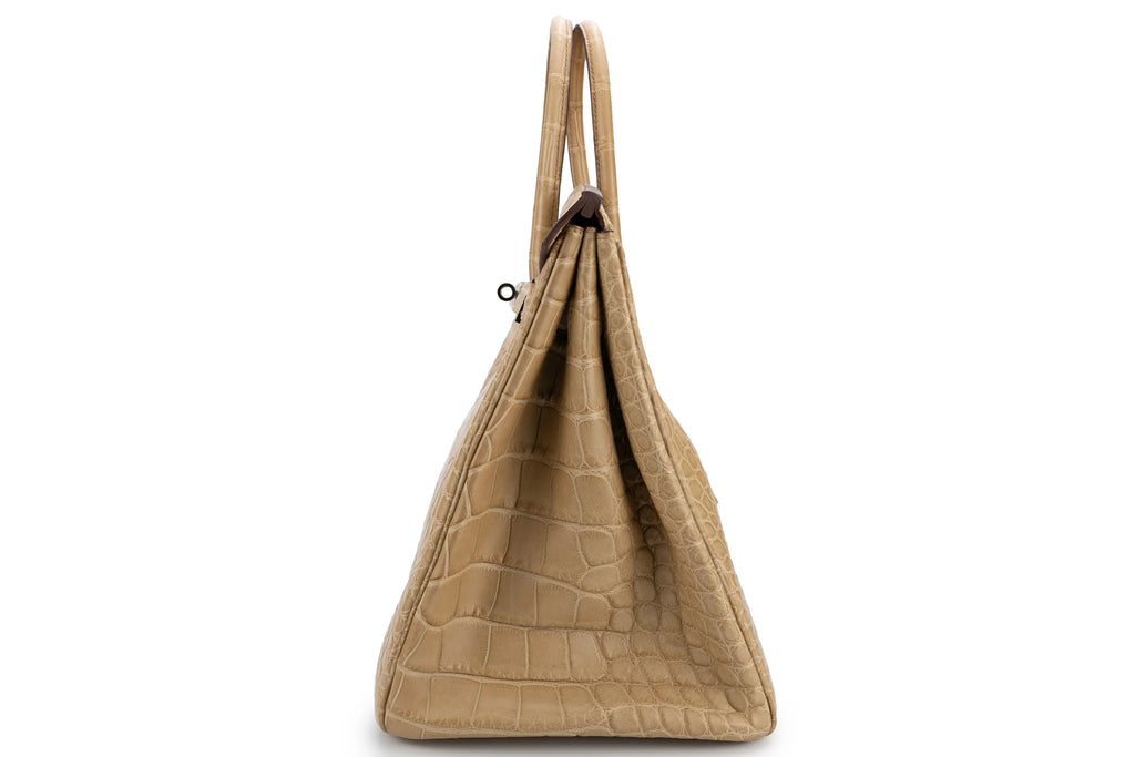 HÉR Birkin Crocodile-Embossed Handbag
