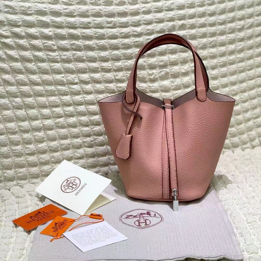 Hermès – Picotin 18 (Rose Pink)