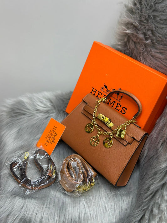 Hermès – Kelly 25 Sellier (Gold Brown)