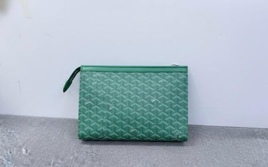 Goyard Senat PM Pouch – Emerald Green Chevron Canvas