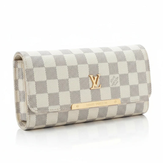 Louis Vuitton Hand Wallet
